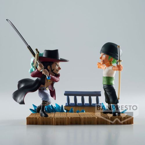 One Piece Log Stories Roronoa Zoro VS Dracule Mihawk figure 7cm slika 1