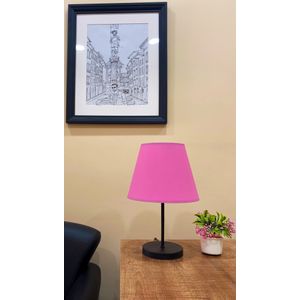 203- P- Black Pink
Black Table Lamp