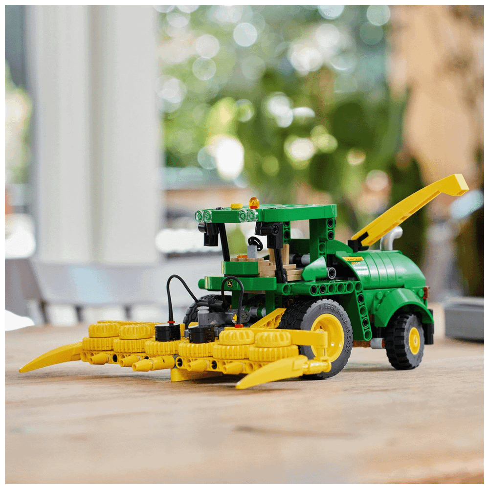 Lego Kombajn John Deere 9700, LEGO Technic slika 3