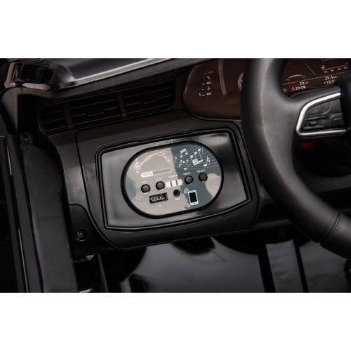 Licencirani auto na akumulator Audi Q7 - crni/lakirani slika 8