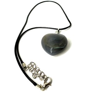 Poludrago kamenje Ogrlica Heart - Grey Agate
