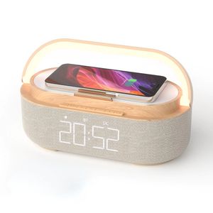 MOYE AURORA PLUS RADIO LAMP WITH CLOCK AND WIRELESS CHARGER