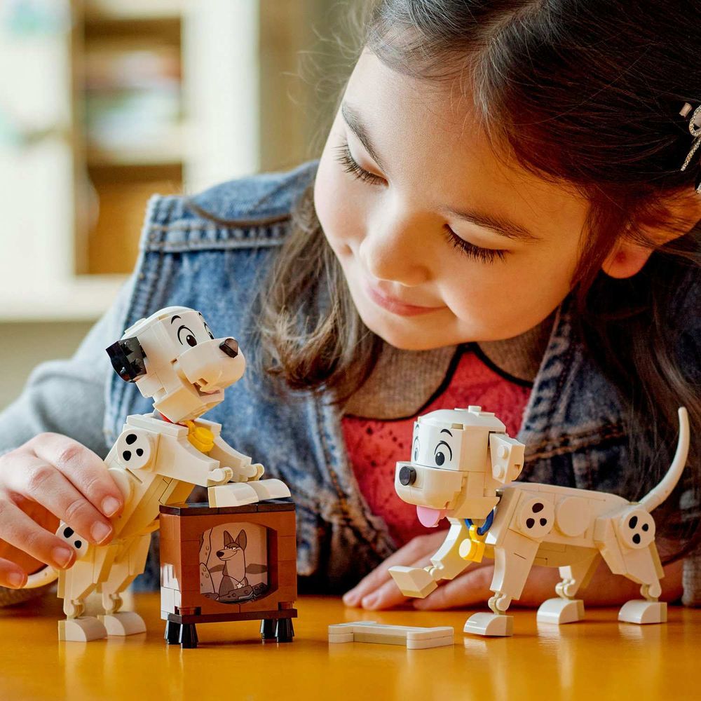LEGO 43271 Lucky & Penny 101 Dalmatians Puppies slika 7