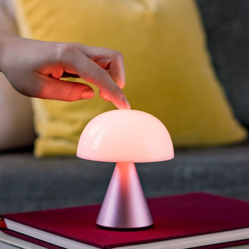 LEXON MINA M STONA LAMPA 9 boja, baterija oko 24h, punjenje 3h, USB-C pink slika 4