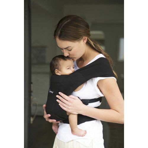 Ergobaby Embrace nosiljka Pure Black slika 35