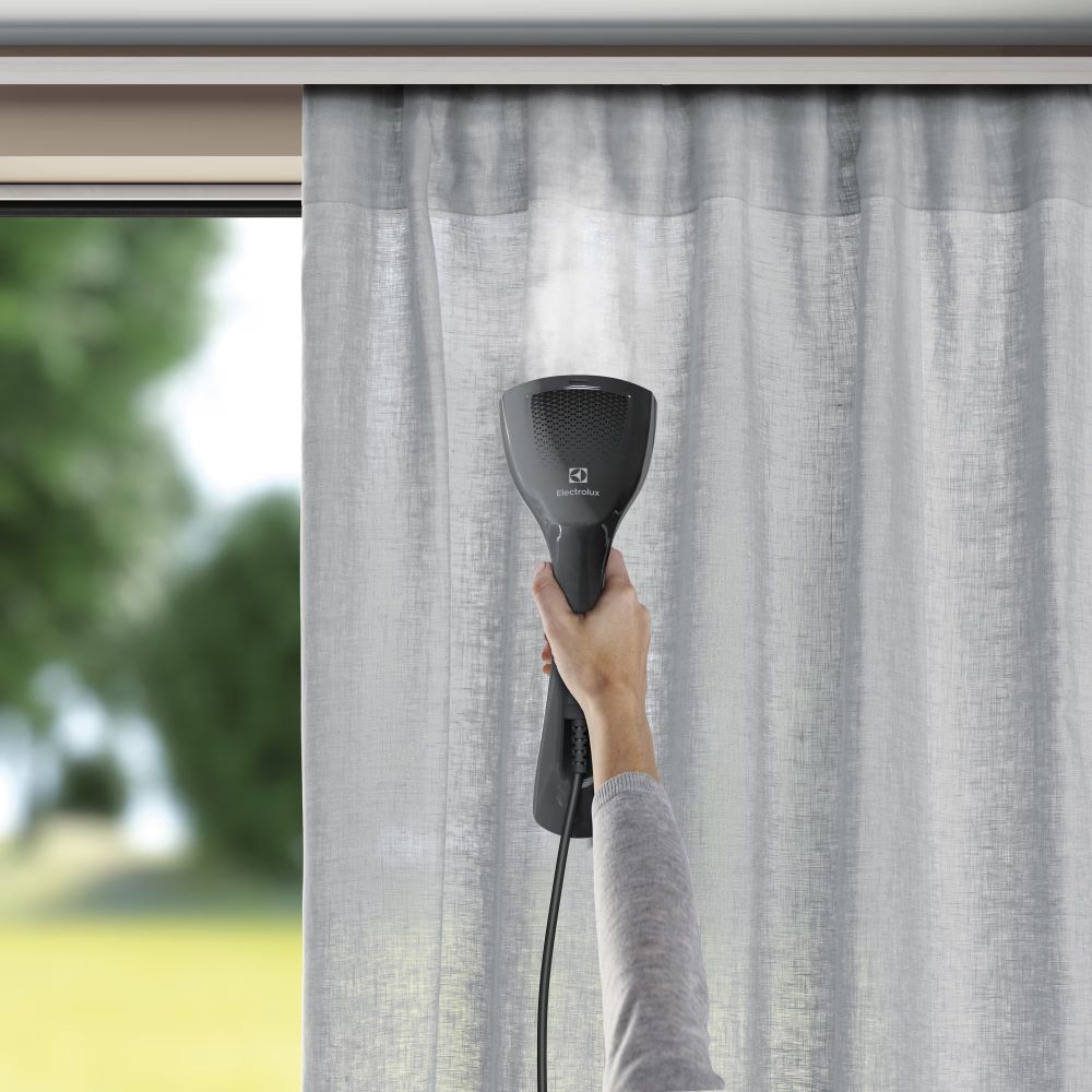 Electrolux Pegla za vertikalno peglanje E6HS1-2EG slika 2