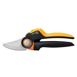 FISKARS škare vrtne mimoilazne PowerGear P921 1057173 PP24