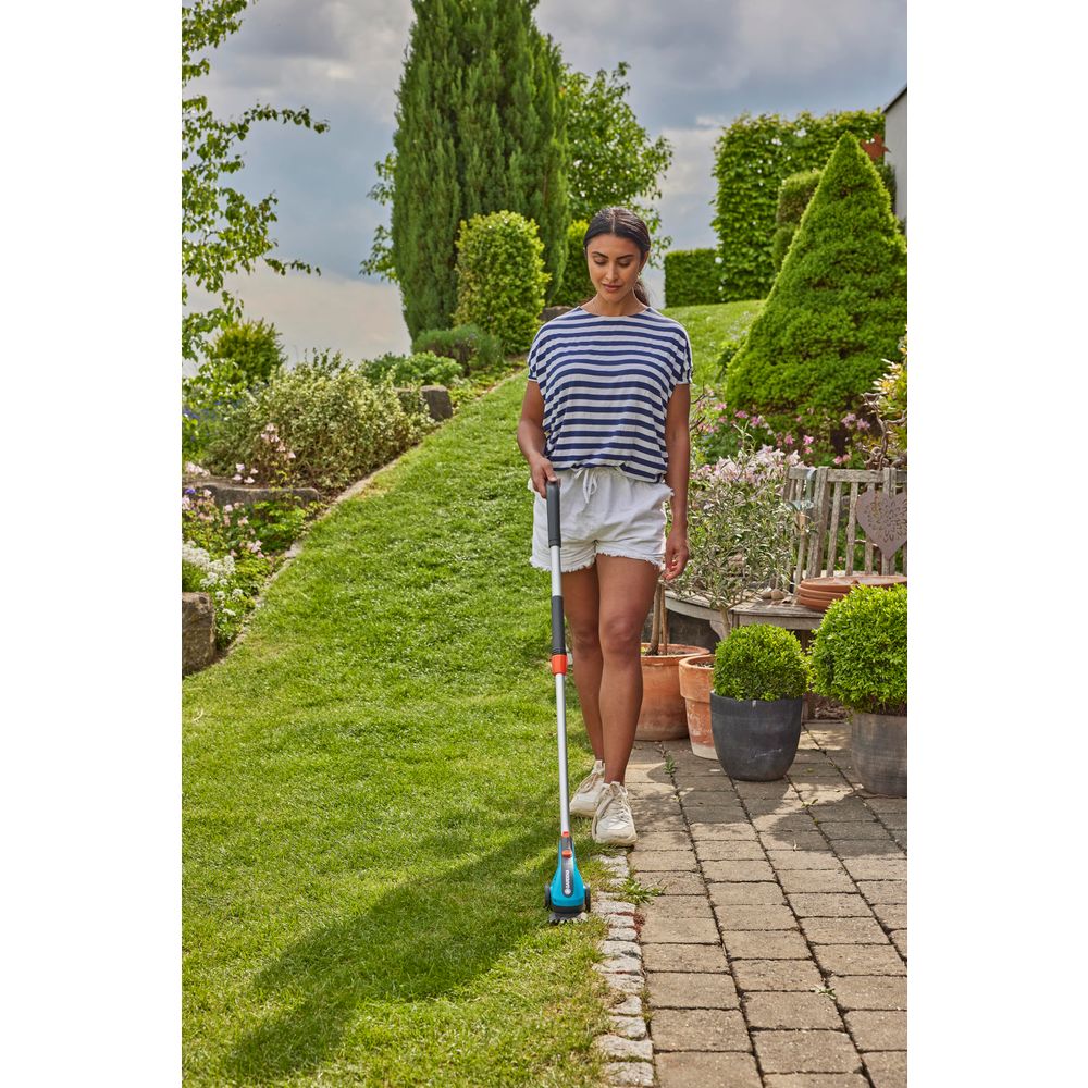 GARDENA set Accu škare za rezanje trave i zive ograde slika 4