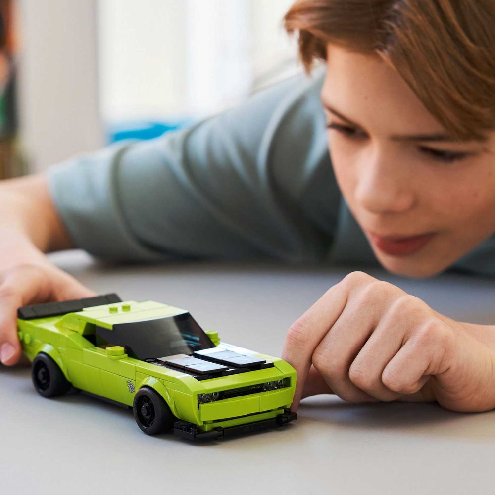 LEGO 77237 Dodge Challenger SRT Hellcat slika 8