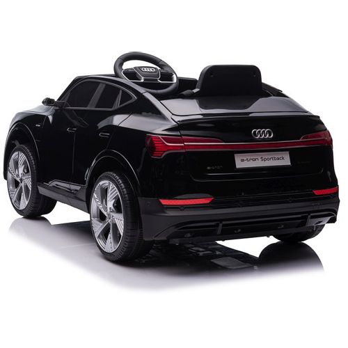 Licencirani Audi E-Tron crni-auto na akumulator slika 3