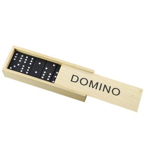 Domino u drvenoj kutiji 28kom. 2-4 igrača