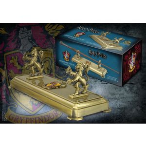 NOBLE COLLECTION - HARRY POTTER - POSTOLJE ZA ČAROBNI ŠTAPIĆ - GRYFFINDOR