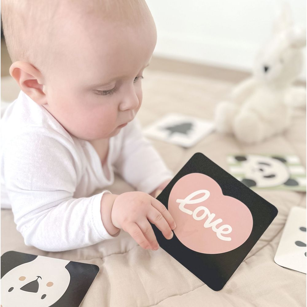 Classic world pastel baby set box first toys od 0 - 6 mjeseci slika 2