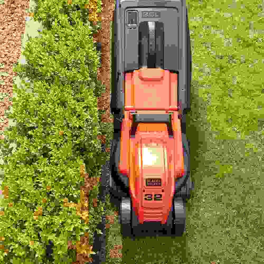 KOSILICA ROTACIJSKA SA RUČKAMA 1200 W 32 cm Black &amp; Decker BEMW451BH slika 4