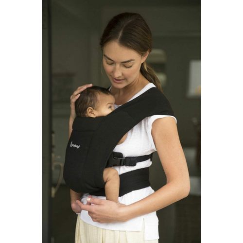 Ergobaby Embrace nosiljka Pure Black slika 22