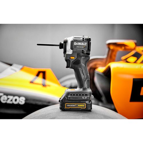 Dewalt DCF85ME2GT AKU XR UDARNI ODVIJAČ 18V 2X1, 7Ah TSTAK McLaren F1  slika 4