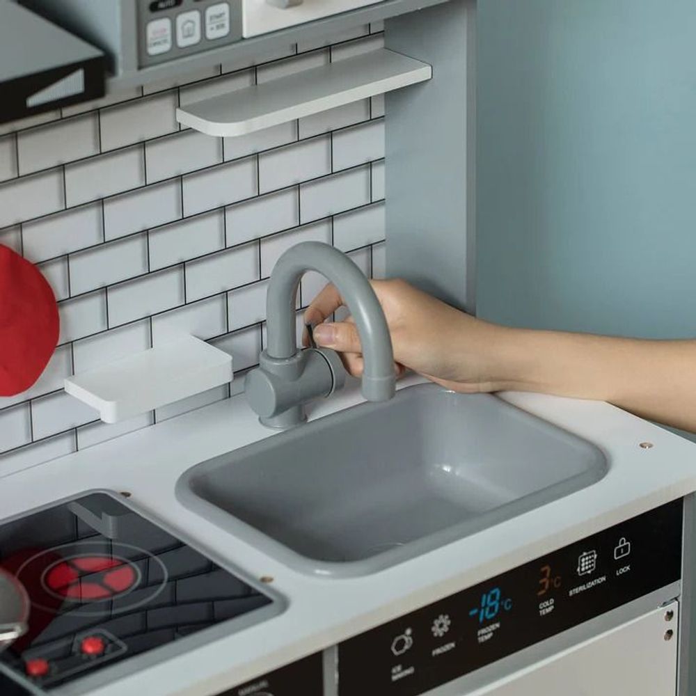 Kinder Home Drvena kuhinja sa dodacima, zvučnim i svjetlosnim efektima, Bijela/Siva slika 13
