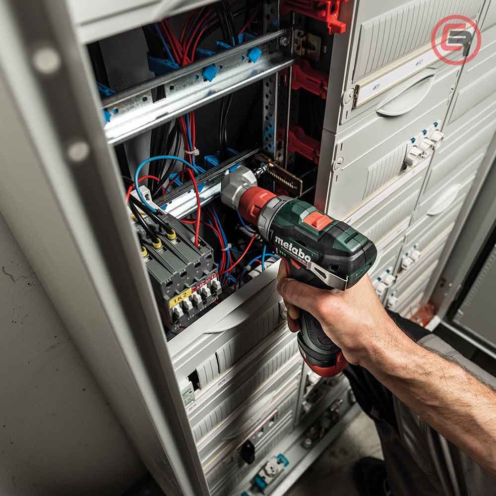 Metabo Bušilica-Odvijač Aku PowerMaxx BS BL Q 12V 2xAKU (2,0Ah) LC 40 + Kofer – 601749500 slika 4