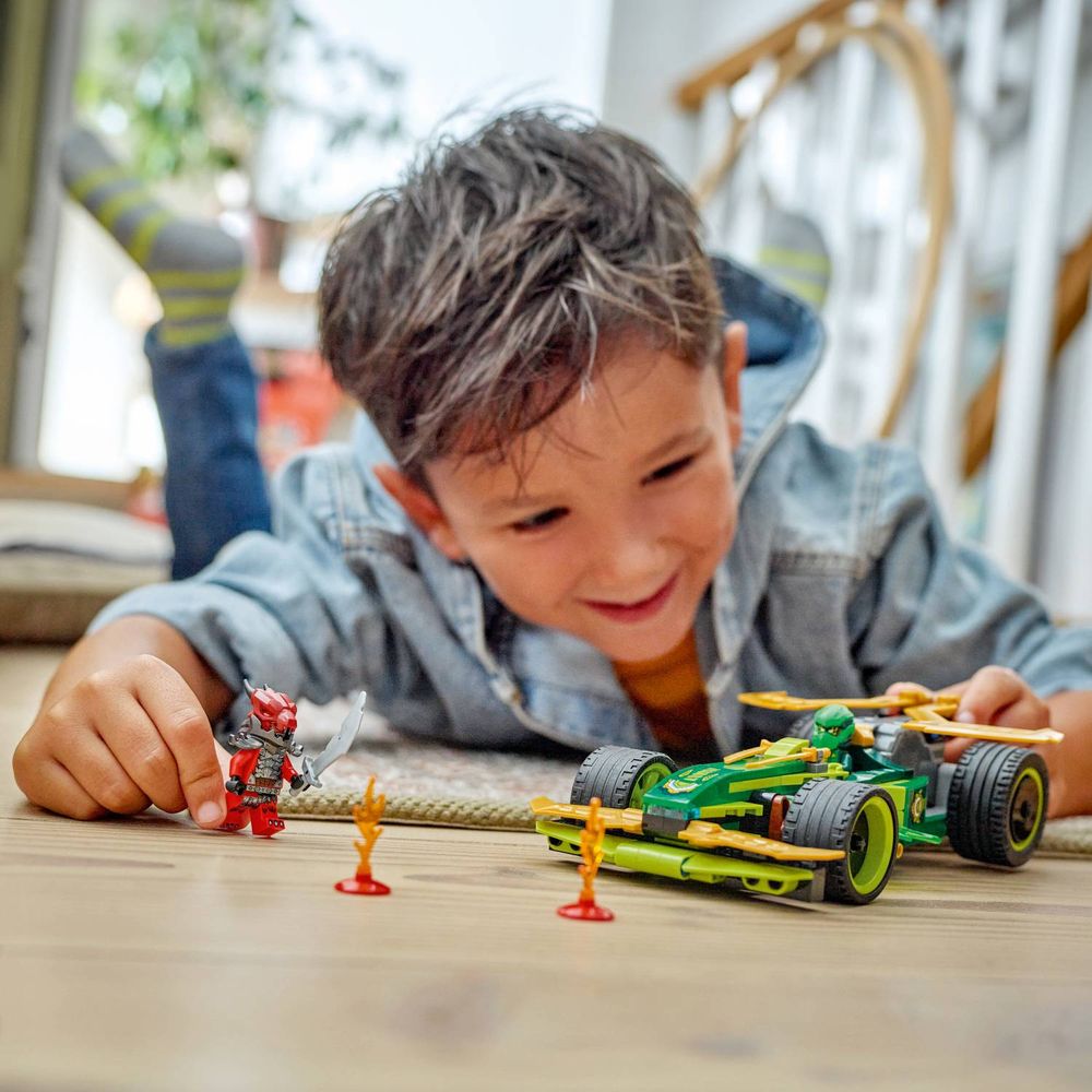 LEGO 71828 Lloydov trkaći auto na povlačenje slika 8