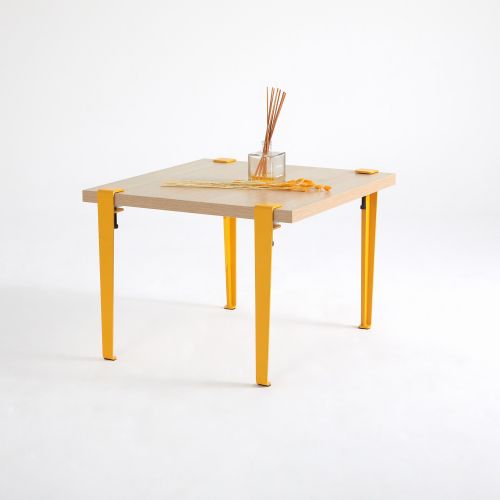 Halicheron - Wooden
Yellow Wooden
Yellow Coffee Table slika 2