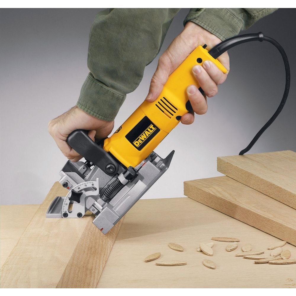 DeWalt Kekserica 600W DW682K slika 3