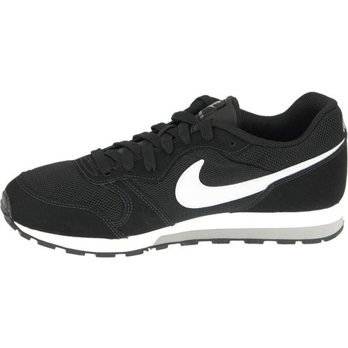 Nike md runner 2 gs 807316-001 slika 4