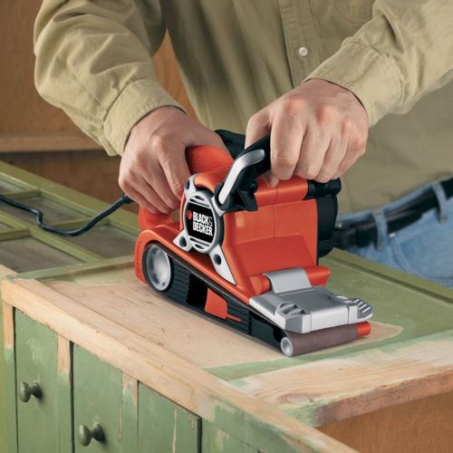 Black & Decker TRAČNA BRUSILICA 720W slika 3