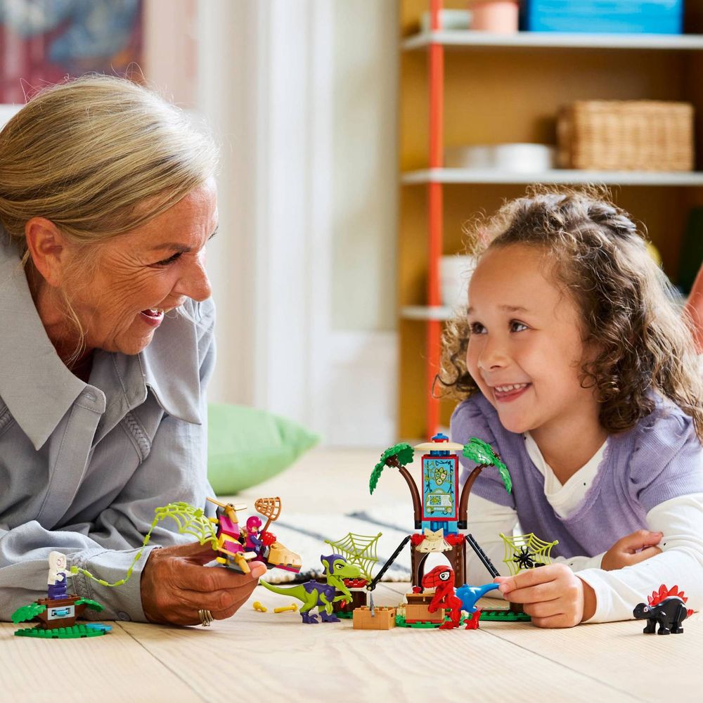 LEGO 11200 Borba Spideyja i Gobbyjeva raptora kod kućice na drvetu slika 10