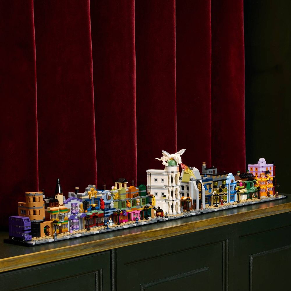 LEGO 76444 Diagon Alley™ sa čarobnjačkim prodavnicama slika 11