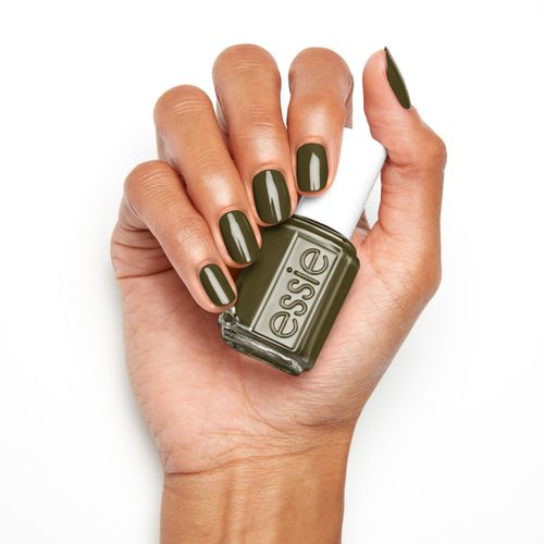 Essie 924 meet me at midnight lak za nokte​ slika 5