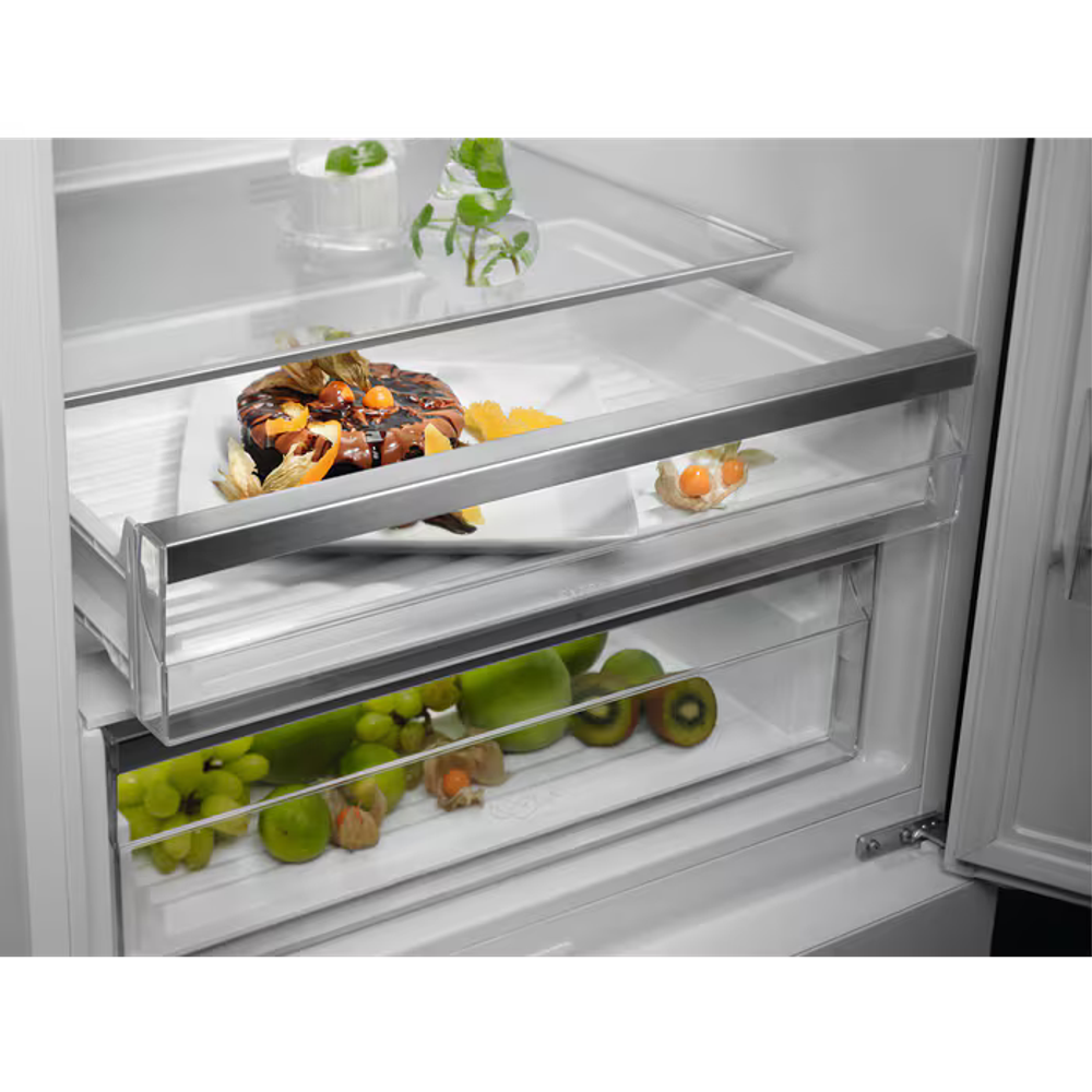Electrolux kombinirani hladnjak LNT6ME46X3 slika 5