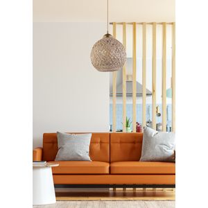 Opviq 190 - JK Brown
White Chandelier