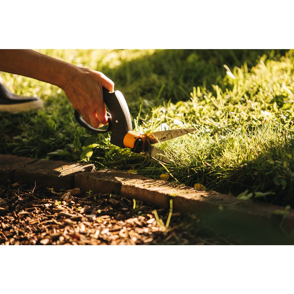 Fiskars 113680 Makaze za travu 322 mm slika 3