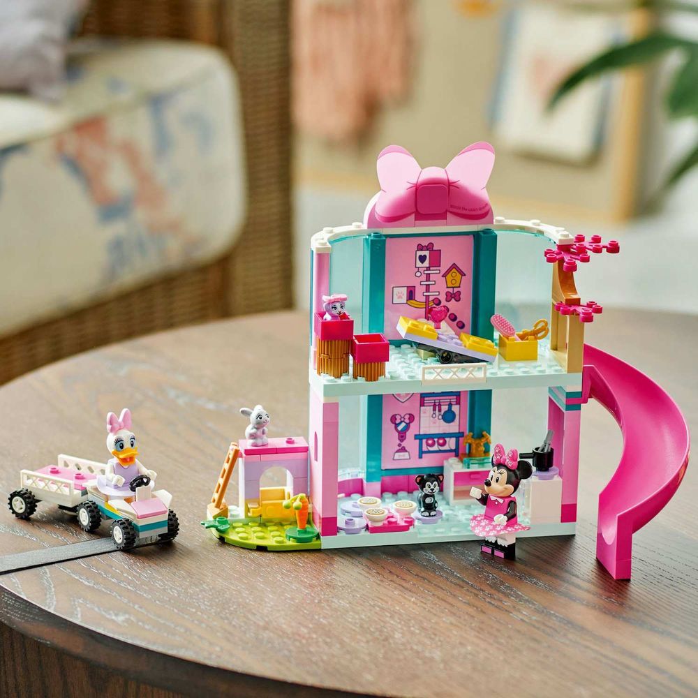 LEGO 43274 Minnie's Pet Hotel slika 7