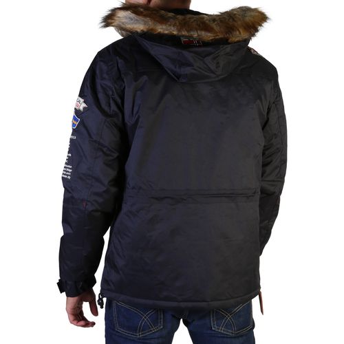 Geographical Norway Barman man navy slika 2