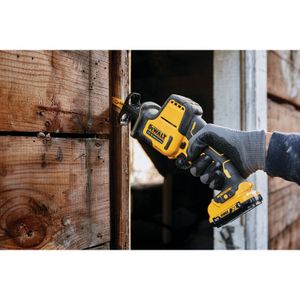  DEWALT kompaktna sabljasta pila 2 x 2ah 12v xr li-ion 