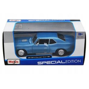 Maisto Metalni model autica 1:24 1970 Chevrolet Nova SS 31262BU