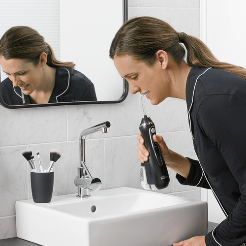 Waterpik Wp 562 - Black Cordless Advanced Water Flosser slika 6