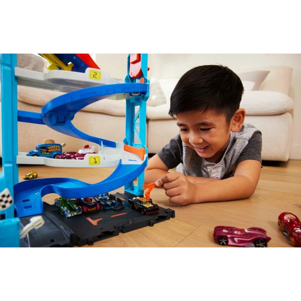 Hot Wheels City Staza sa autićem 2U1 Transforming Race Tower slika 7