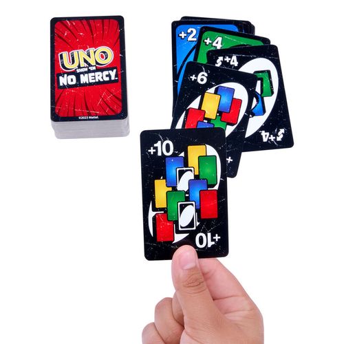 UNO No Mercy card game slika 3