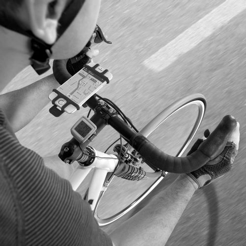 CELLY Držač telefona EASY za bicikle u CRNOJ boji slika 2