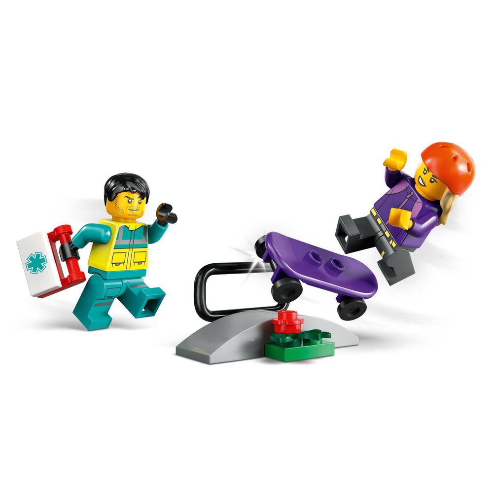 LEGO 60451 Kola hitne pomoći slika 3