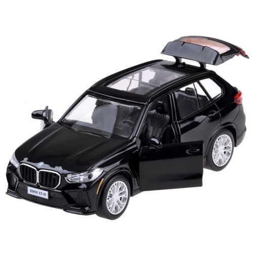 Metalni BMW X5M s efektima slika 3