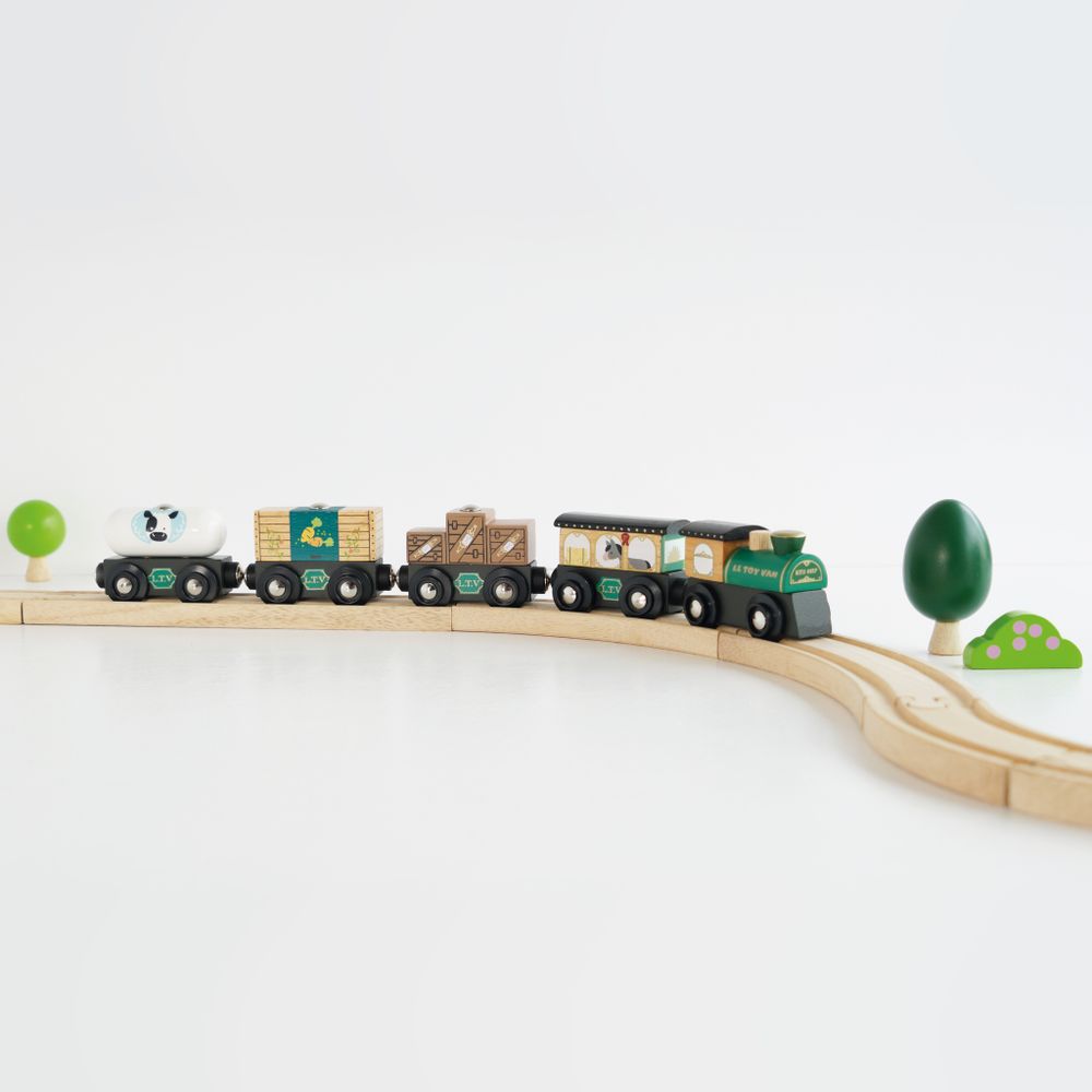 Le Toy Van Drveni vozić Great Green Train slika 4