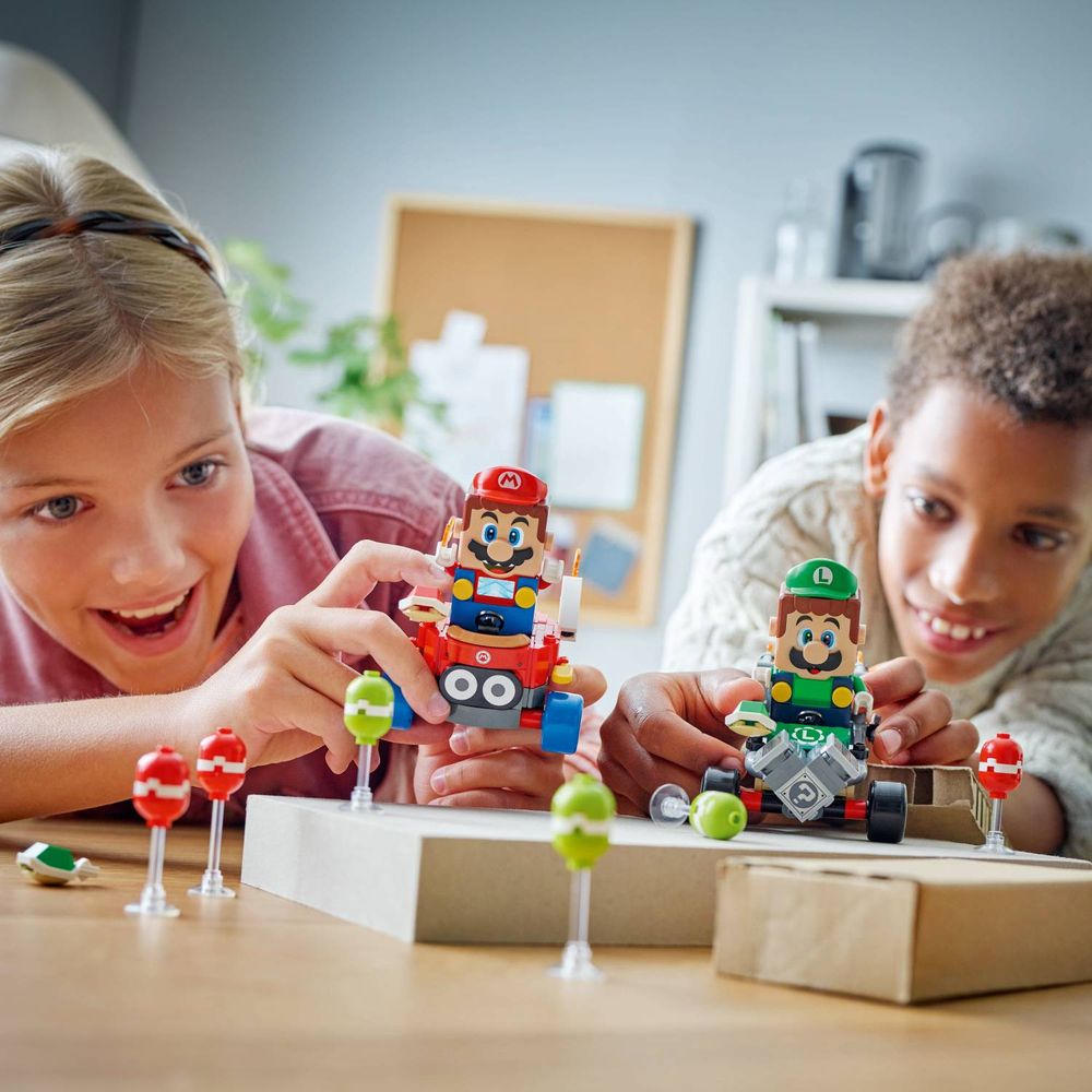 LEGO 72034 Mario Kart™ – Baby Mario i Baby Luigi u utrci slika 11