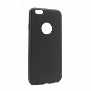 Torbica silikonska Skin za iPhone 6/6S mat crna (sa otvorom za logo)