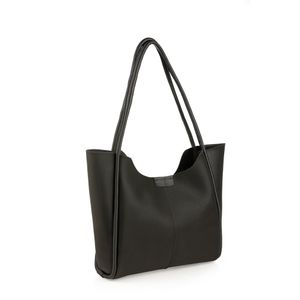 Elegantna Crna Tote Torba 1264 Npt