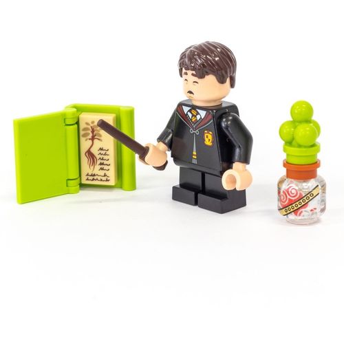 Lego Harry Potter - Čarobna iznenađenja: knjiga s aktivnostima i minifigurama slika 2