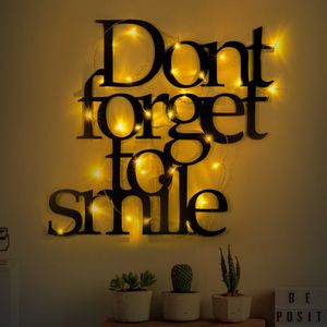 Wallity Metalna zidna dekoracija Dont Forget To Smile 183