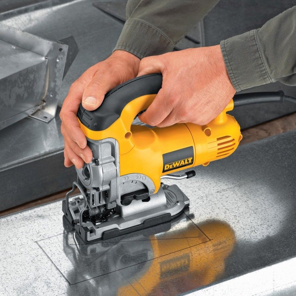 DeWalt Ubodna Testera 701W DW331K slika 2